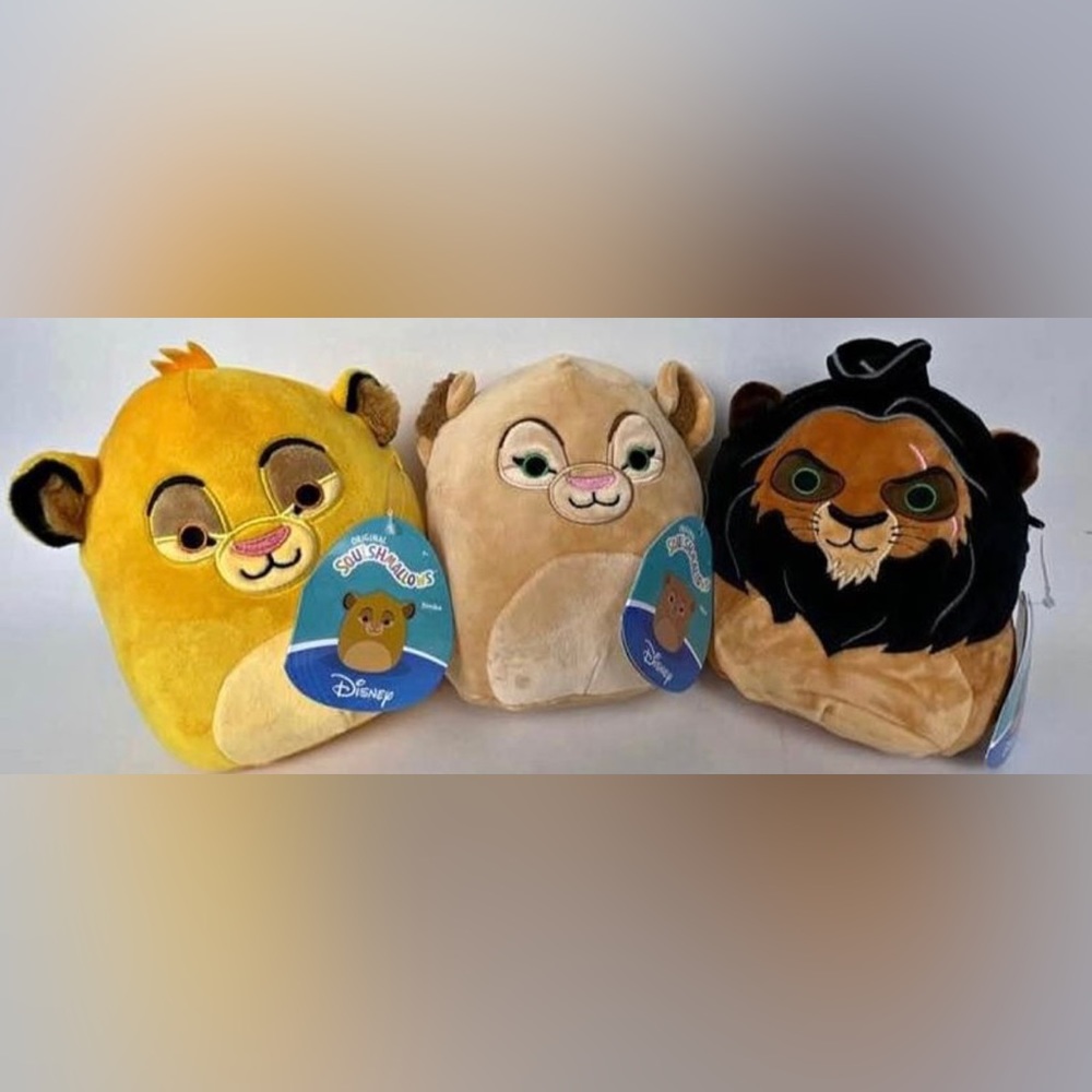 There lion king squishmallows